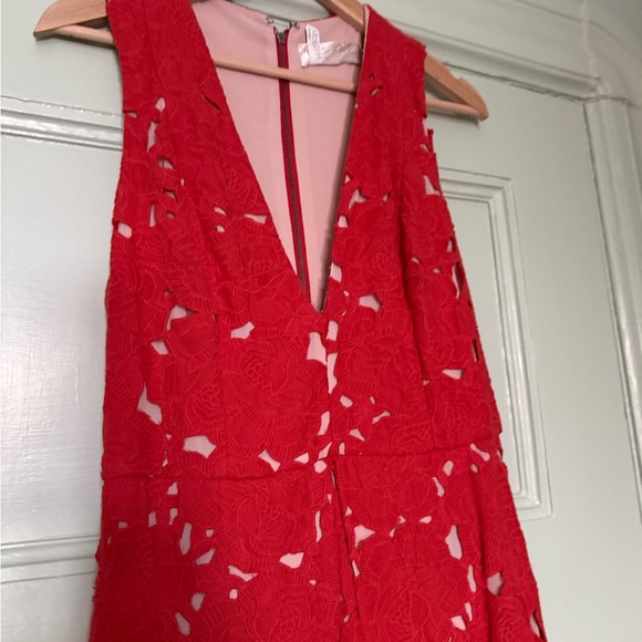 Deep V Red Lace Gown - Picture 4 of 6